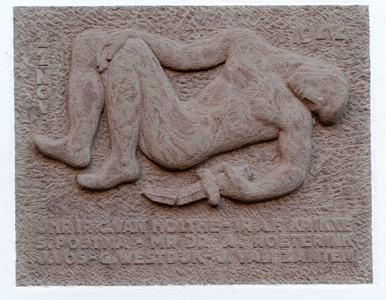 913228 Afbeelding van het gedenkteken voor de op 22 november 1944 opgepakte en later omgekomen Utrechtse ...